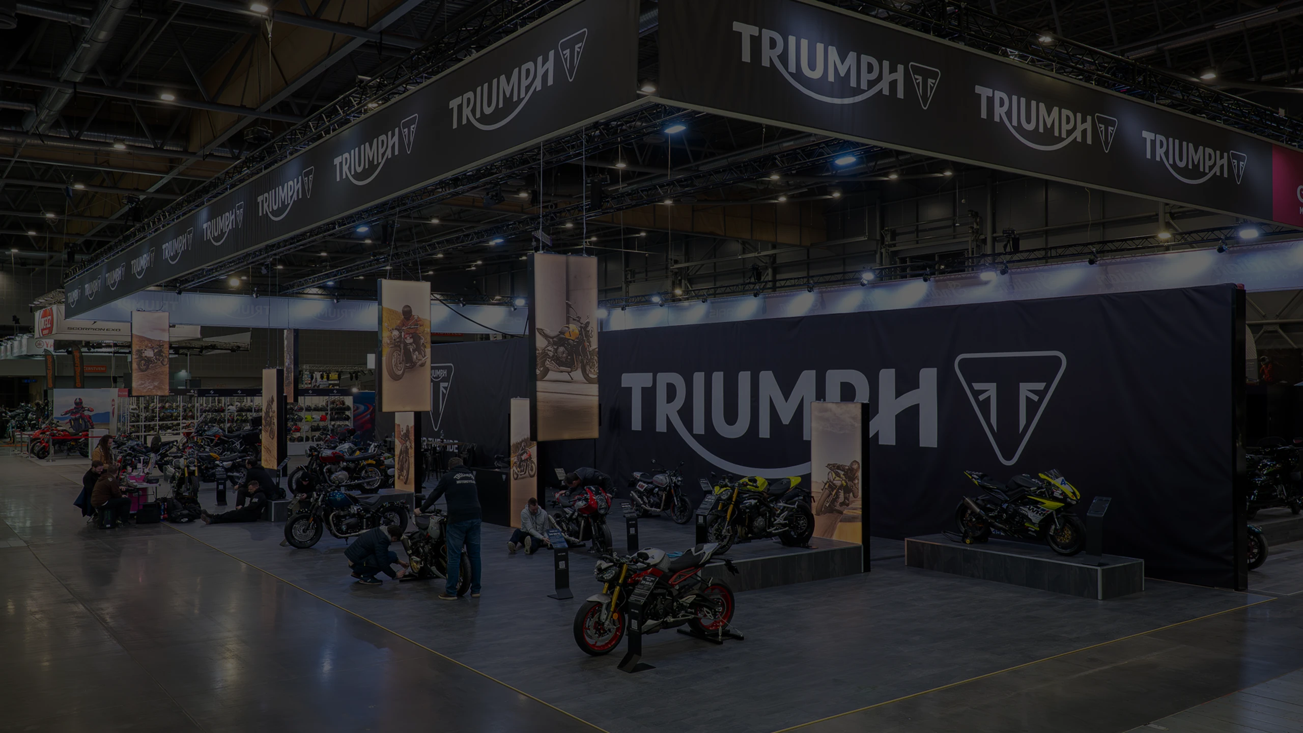 V pátek 6. března otevřeno do 12:00