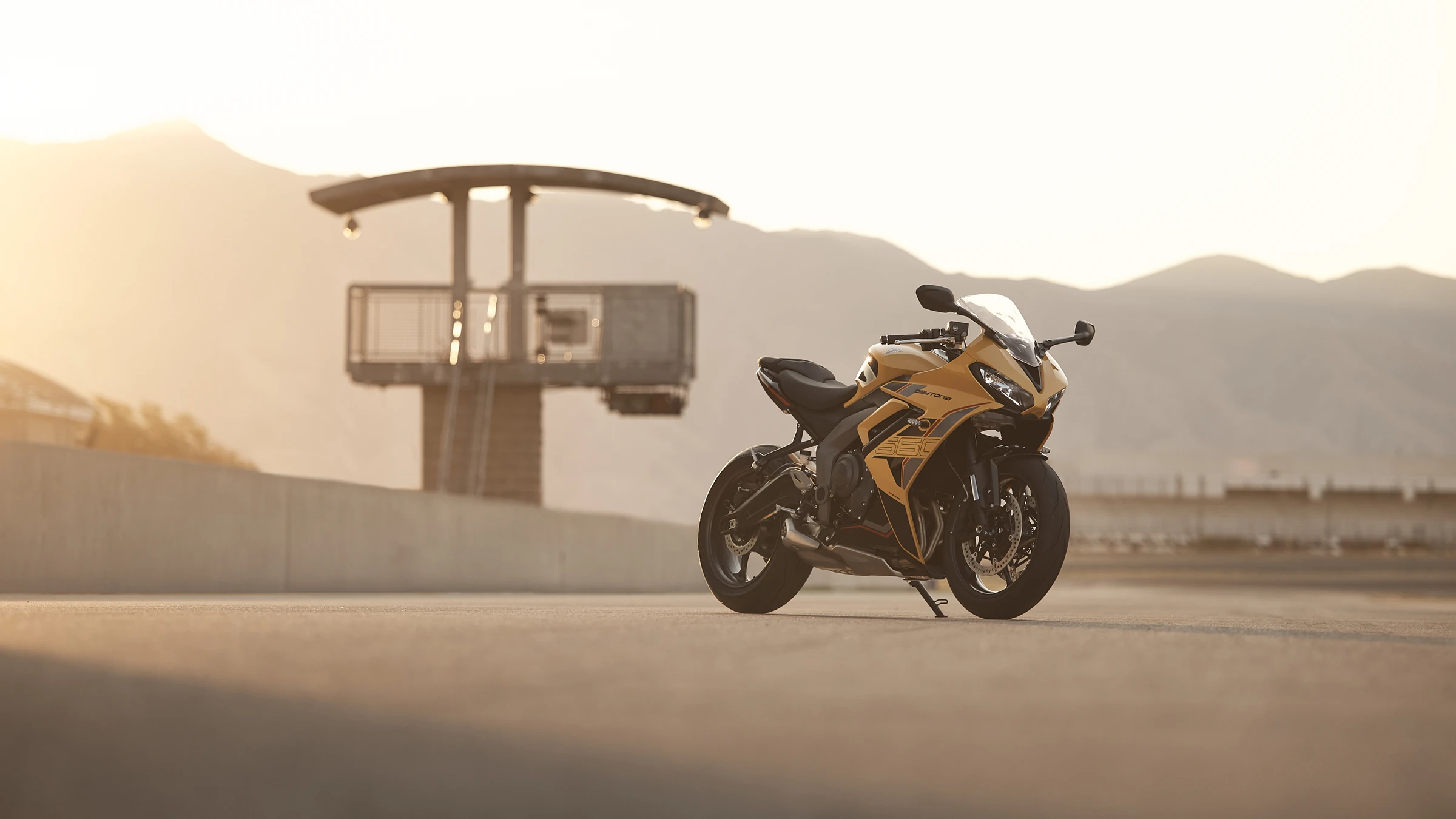 Triumph SPORT